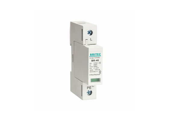 40kA الحد الأقصى لتفريغ التيار الحالي من النوع 2 جهاز حماية من الزيادة الحرارية مع 35mm DIN Rail Mounting و IP20 Protection